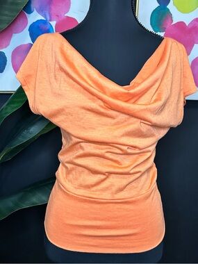 Y2K Hypnotik Cowl Heck Top